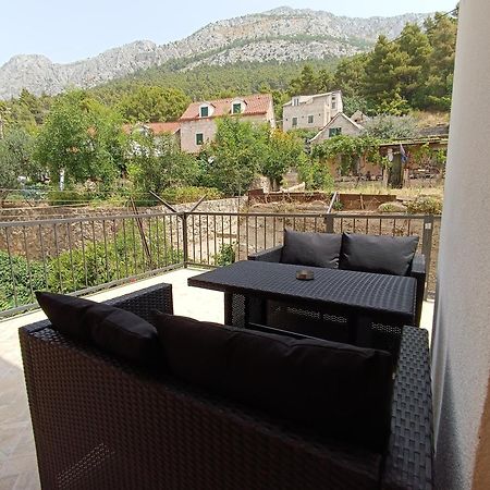 Apartment Ravnice Omiš Dış mekan fotoğraf