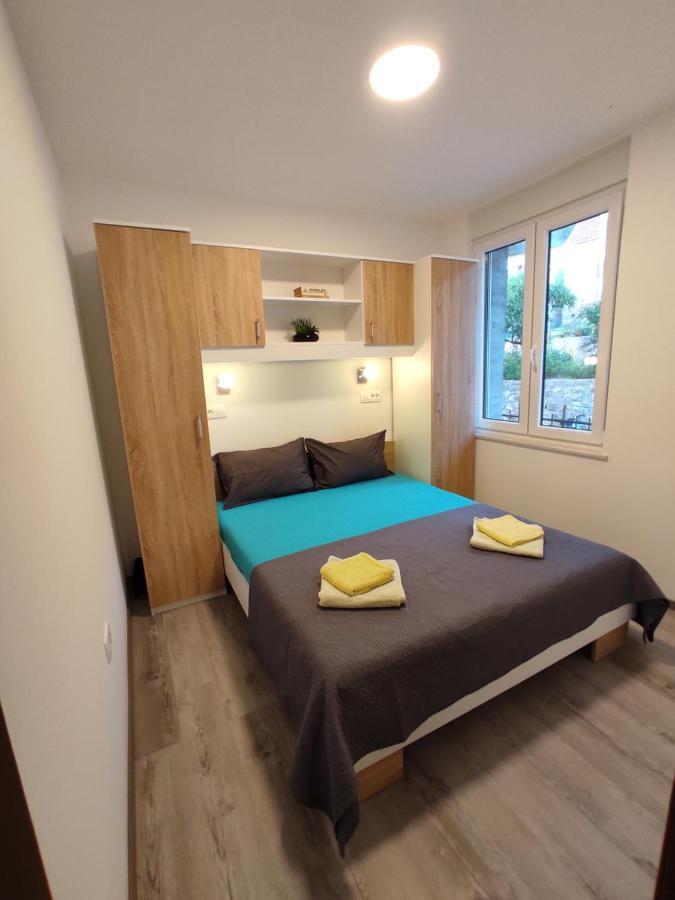 Apartment Ravnice Omiš Dış mekan fotoğraf