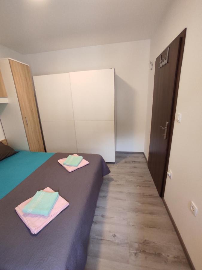 Apartment Ravnice Omiš Dış mekan fotoğraf