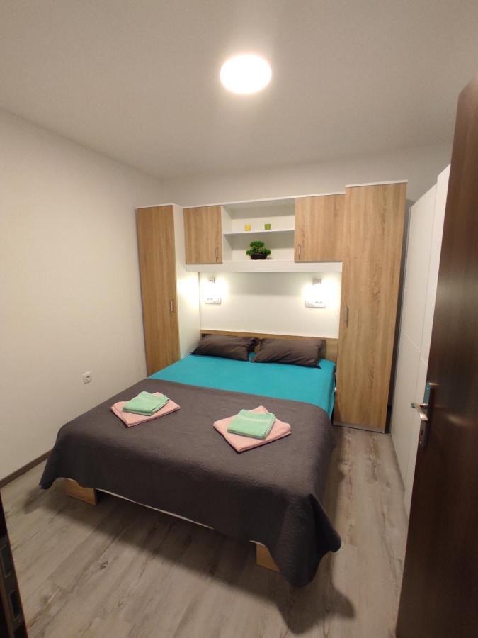 Apartment Ravnice Omiš Dış mekan fotoğraf